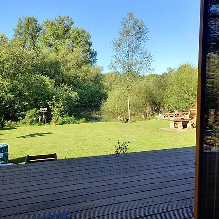 Am Elberadweg Appartement *