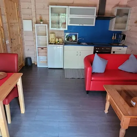 Am Elberadweg Appartement Tespe